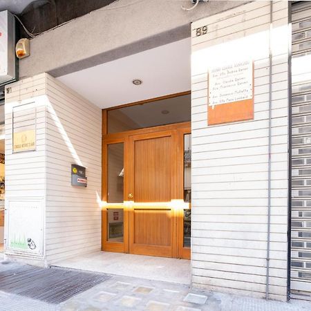 Central & Elegant Loft - With Balcony Bari Extérieur photo