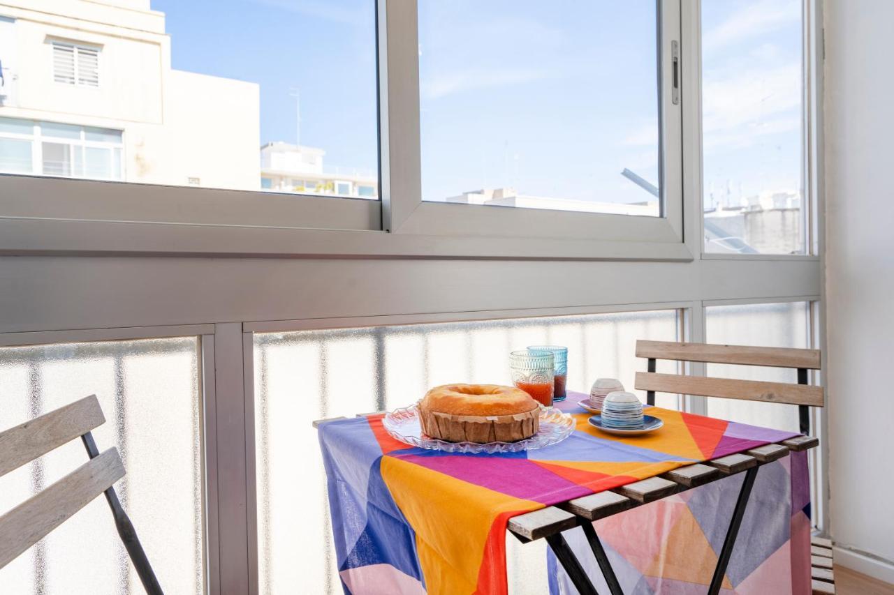 Central & Elegant Loft - With Balcony Bari Extérieur photo